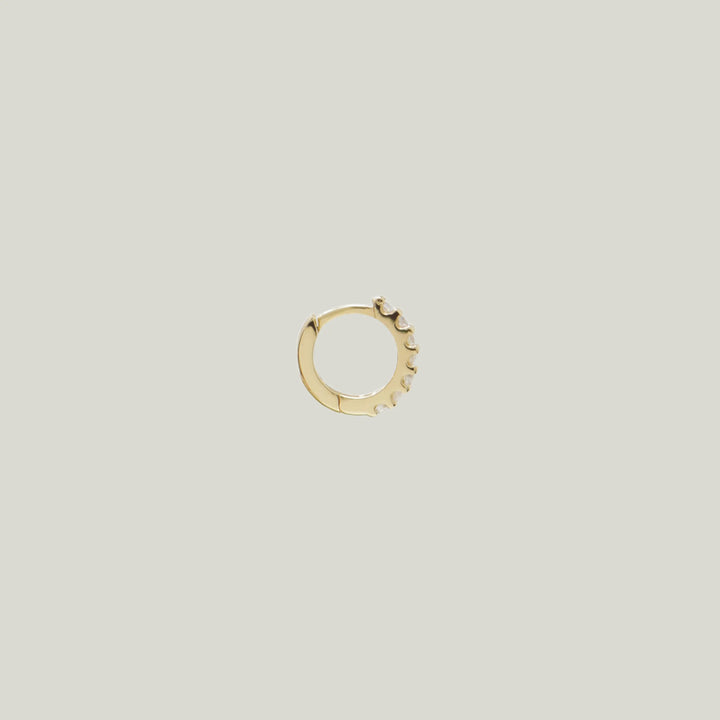 Classique Micro Pavé Single Huggy