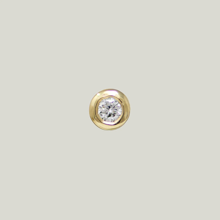 Cléo Round Diamond Single Stud