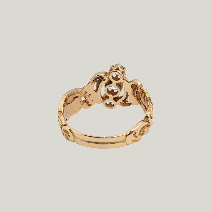 English Victorian 18KYG Foliate Diamond Ring