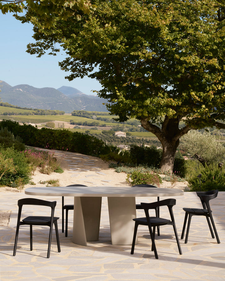 Canyon Outdoor Dining Table