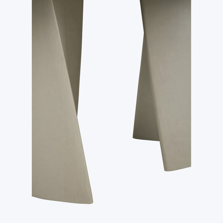 Canyon Outdoor Dining Table