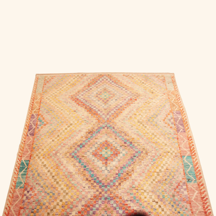Zameen Transitional Wool Rug - 5'2" x 6'8"