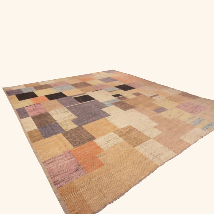 Zameen Transitional Wool Rug - 13'10" x 15'