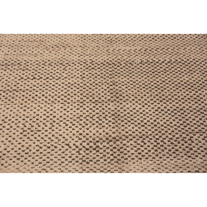 Zameen Transitional Wool Rug - 6'6" x 9'3"