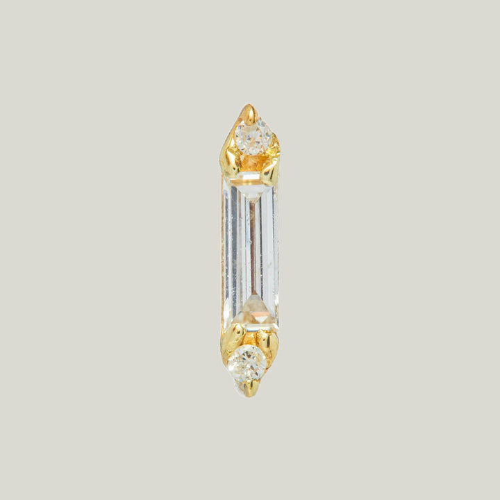 Dazzle Stud with Diamond