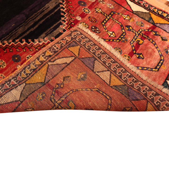 Vintage Traditional Persian Gabbeh Wool Rug - 4'4" x 6'10"