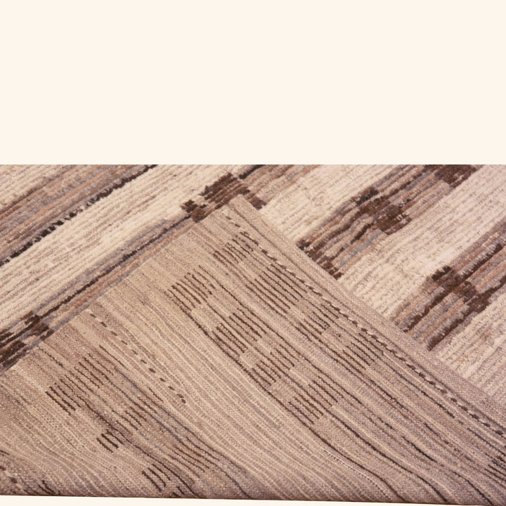 Zameen Transitional Wool Rug - 7'2" x 9'7"