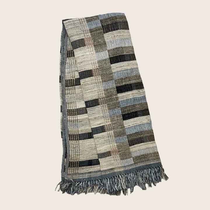 Canyon Throw