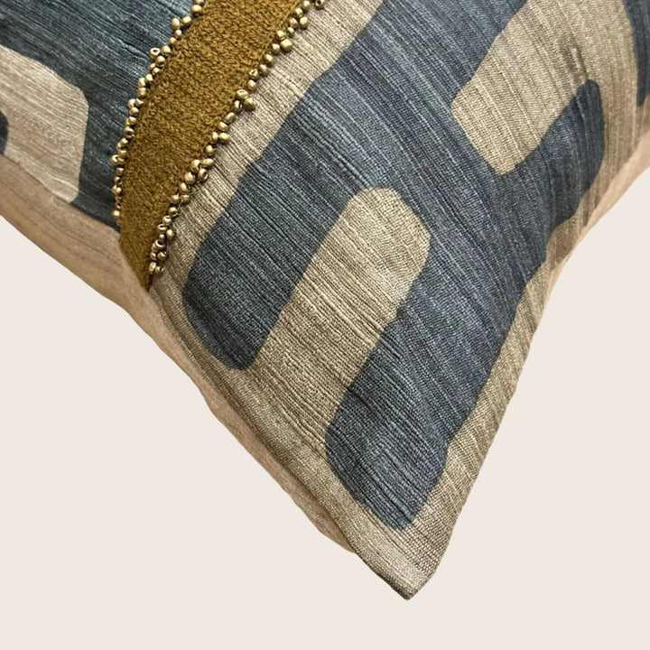 Kasai Pillow