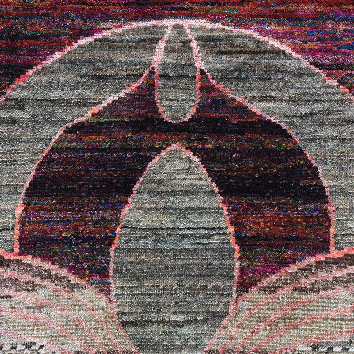 Grey Alchemy Traditional Silk Wool Blend Rug - 8' x 10'6"