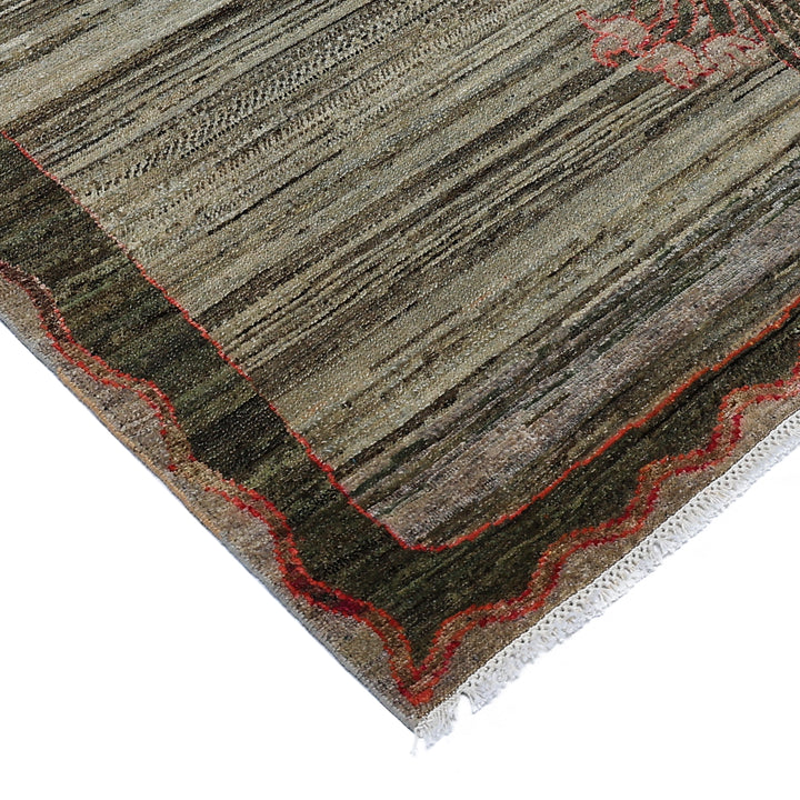 Grey Alchemy Traditional Silk Wool Blend Rug - 8' x 10'6"