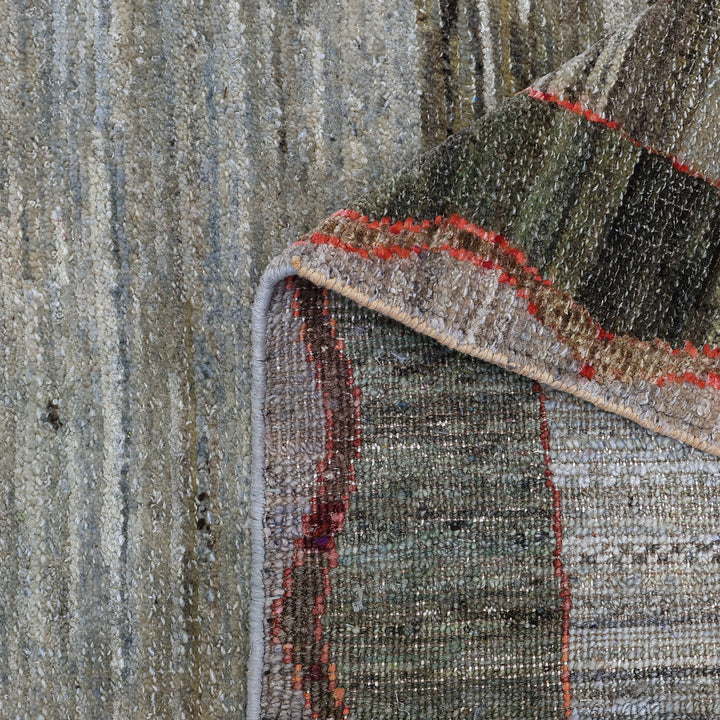 Grey Alchemy Traditional Silk Wool Blend Rug - 8' x 10'6"