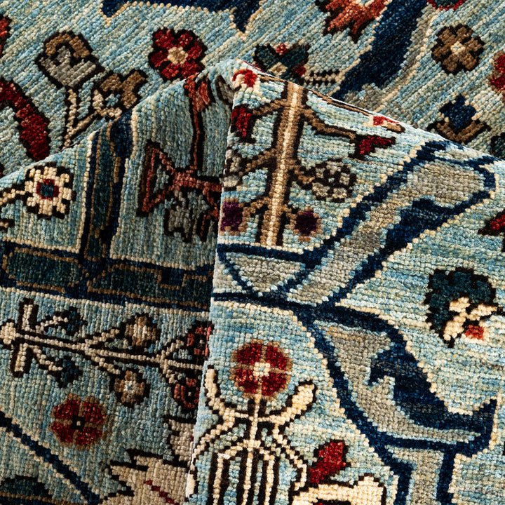 Light Blue Traditional Serapi Wool Rug - 6'1" x 8'11"