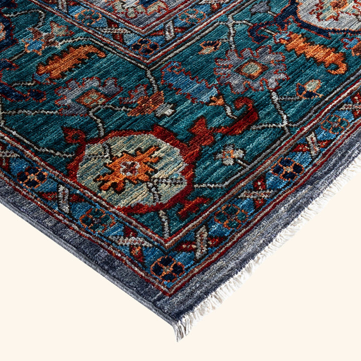 Grey Traditional Serapi Wool Rug - 5'11" x 9'