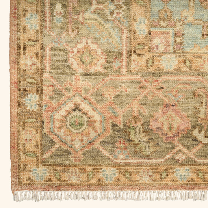 Traditional Essentials Wool Rug Rust / 8' x 10'