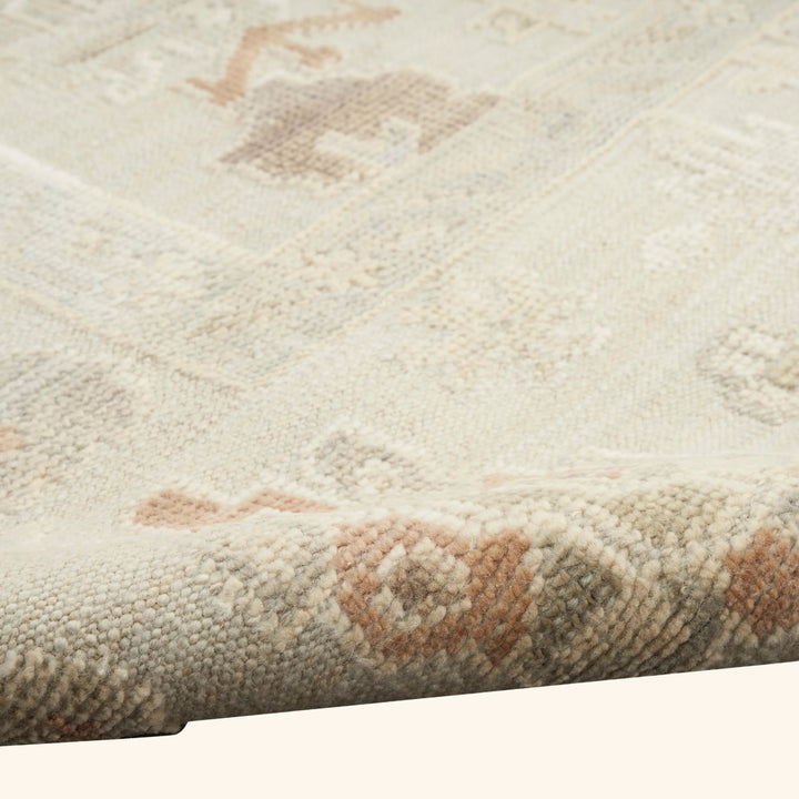 Cream Essentials Traditional Wool Cotton Blend Rug