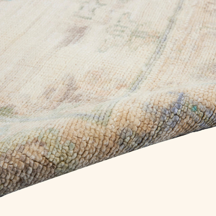 Ivory Multi Traditional Essentials Wool Rug 5'6" x 8'