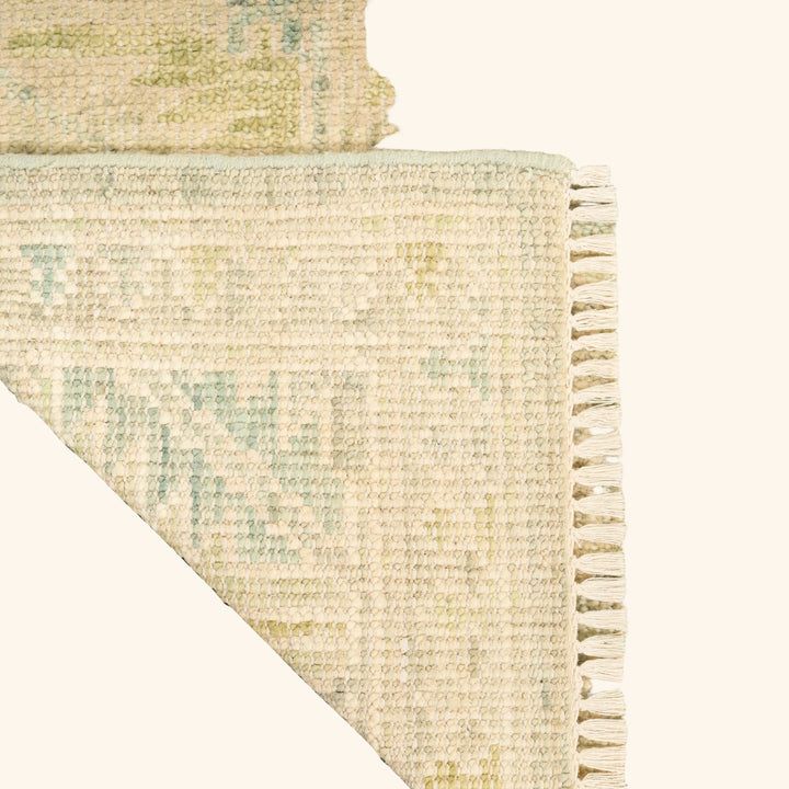 Green Traditional Essentials Wool Rug 5'6" x 8'