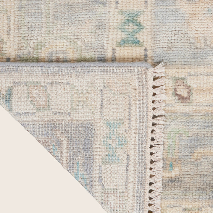 Traditional Essentials Wool Rug Grey Multi / 5'6" x 8'