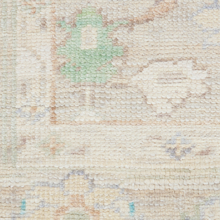 Ivory Multi Traditional Essentials Wool Rug 5'6" x 8'