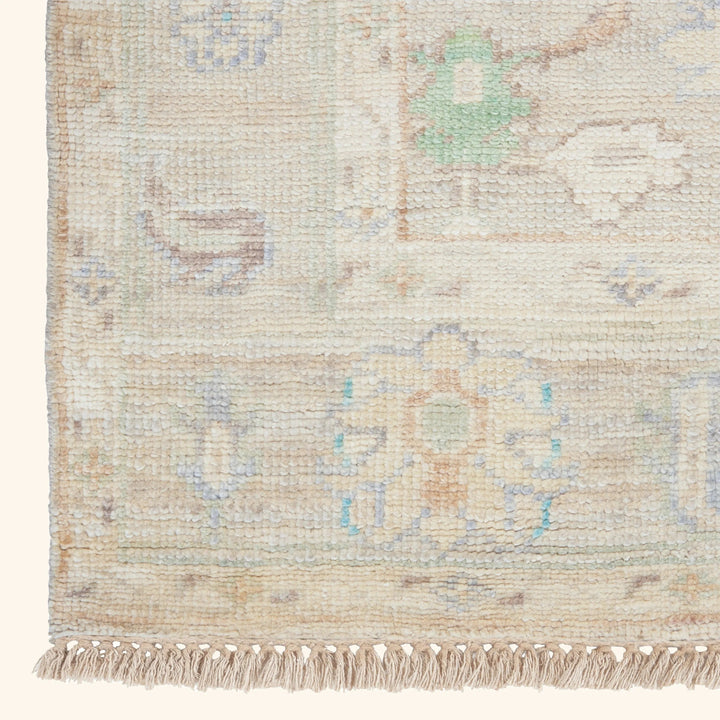Ivory Multi Traditional Essentials Wool Rug 8'6" x 11'6"