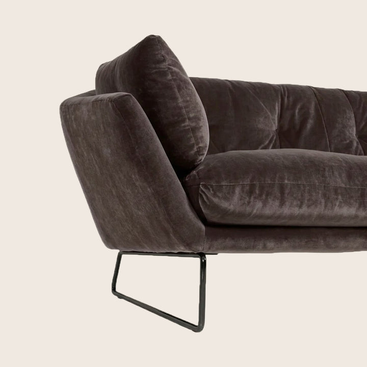 New York Suite Apartment Sofa