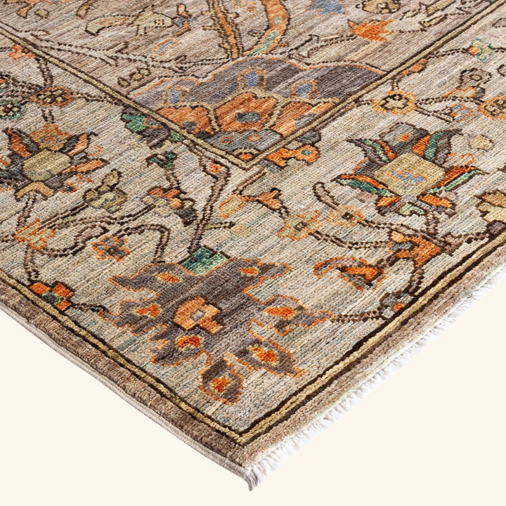 Brown Soluna Traditional Wool Rug - 10'5" x 13'9"