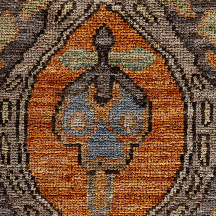 Brown Soluna Traditional Wool Rug - 10'5" x 13'9"