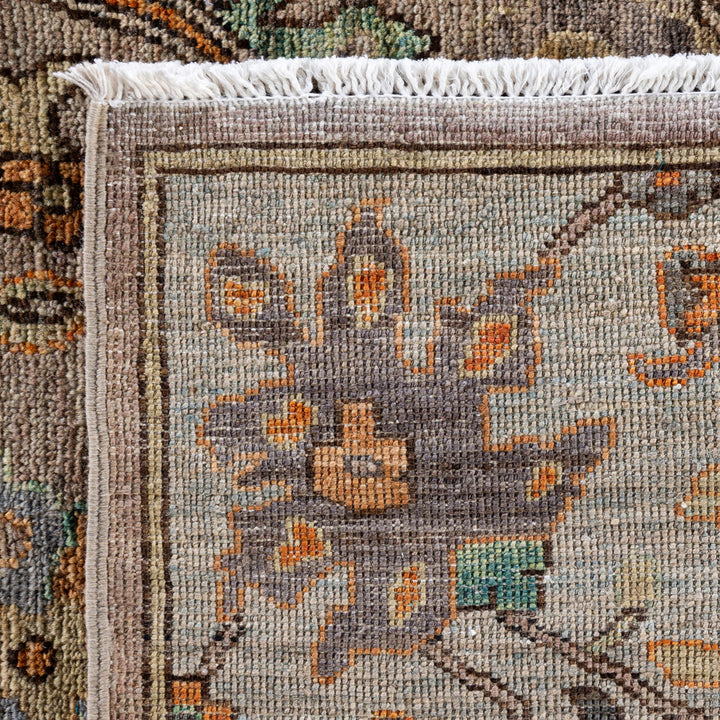 Brown Soluna Traditional Wool Rug - 10'5" x 13'9"