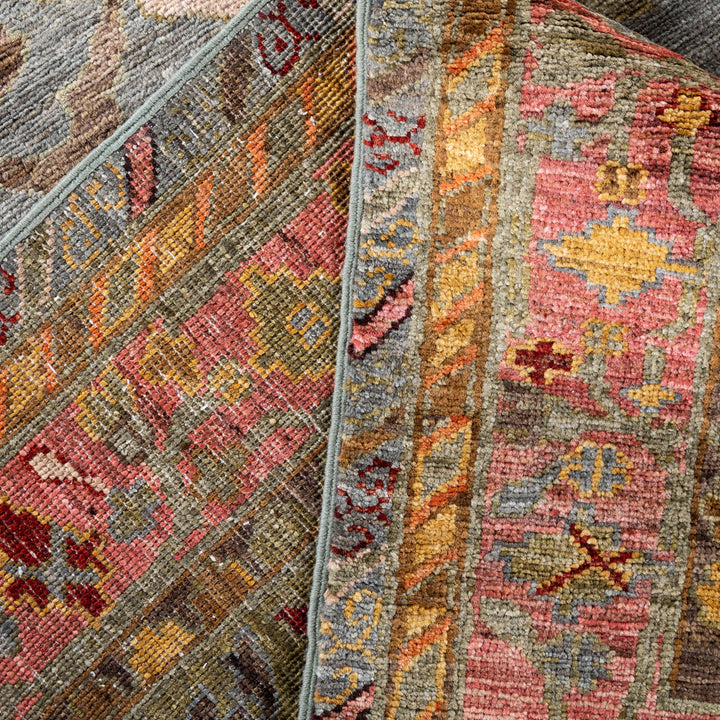 Grey Soluna Traditional Wool Rug - 8'5" x 10'