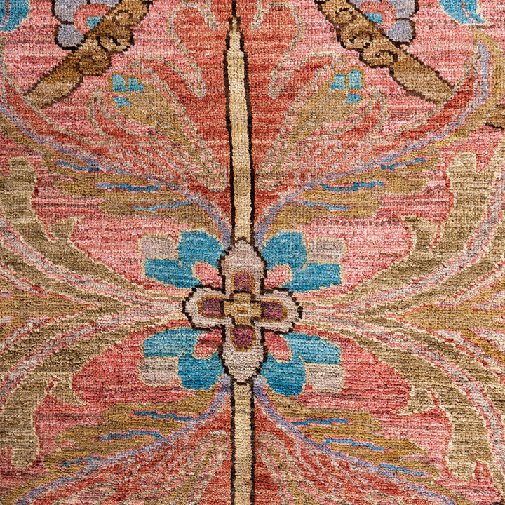 Pink Soluna Traditional Wool Rug - 9'1" x 12'1"