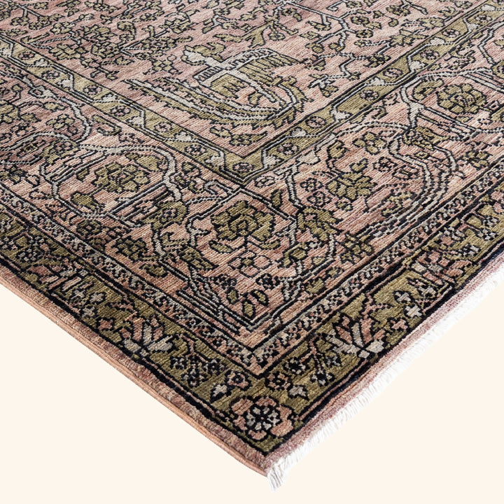 Brown Soluna Traditional Wool Rug - 9' x 12'1"