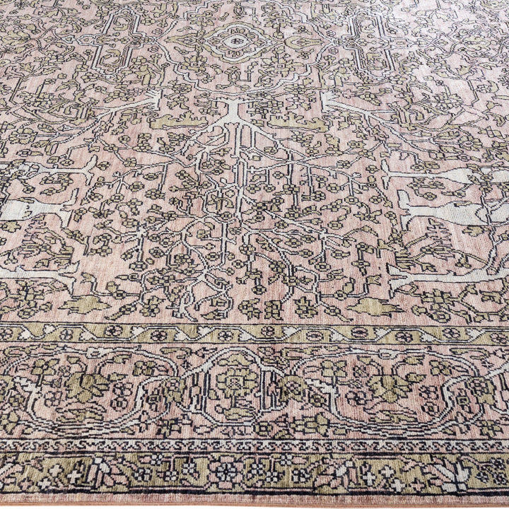 Brown Soluna Traditional Wool Rug - 9' x 12'1"