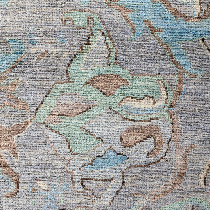 Grey Soluna Traditional Wool Rug - 8'2" x 9'10"