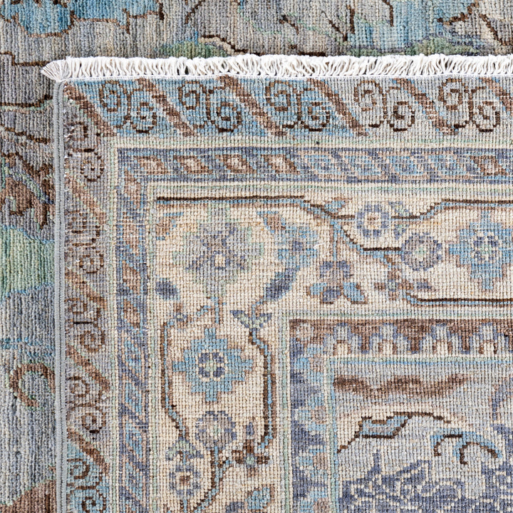 Grey Soluna Traditional Wool Rug - 8'2" x 9'10"