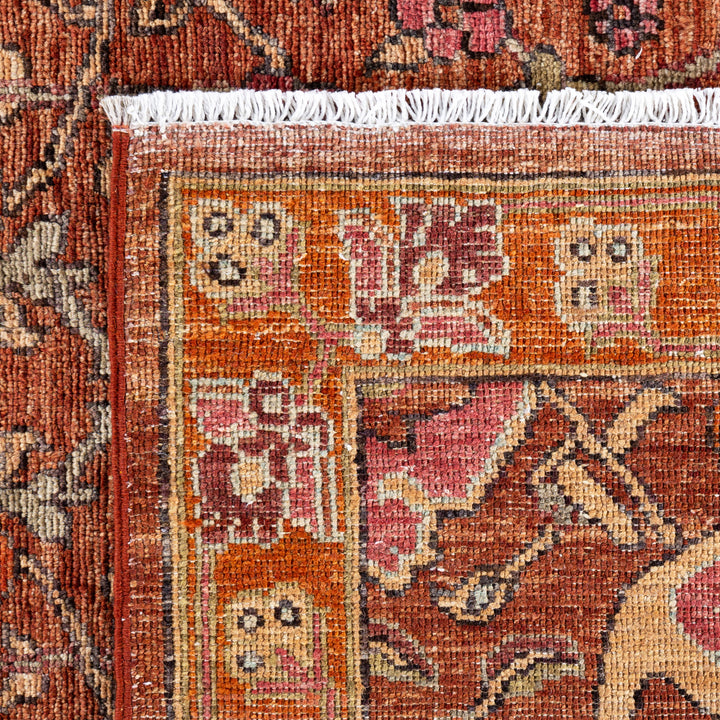 Rust Soluna Traditional Wool Rug - 6' x 9'