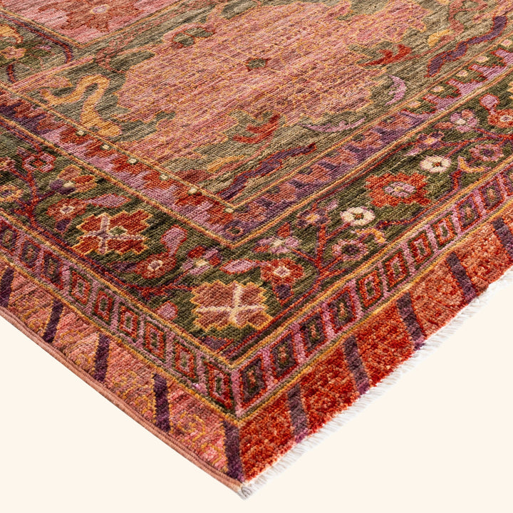 Pink Soluna Traditional Wool Rug - 10'4" x 13'6"