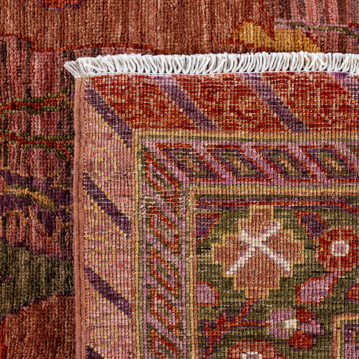 Pink Soluna Traditional Wool Rug - 10'4" x 13'6"