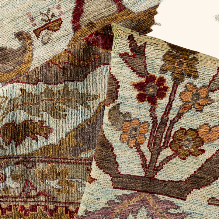 Blue Soluna Traditional Wool Rug - 8'10" x 12'3"