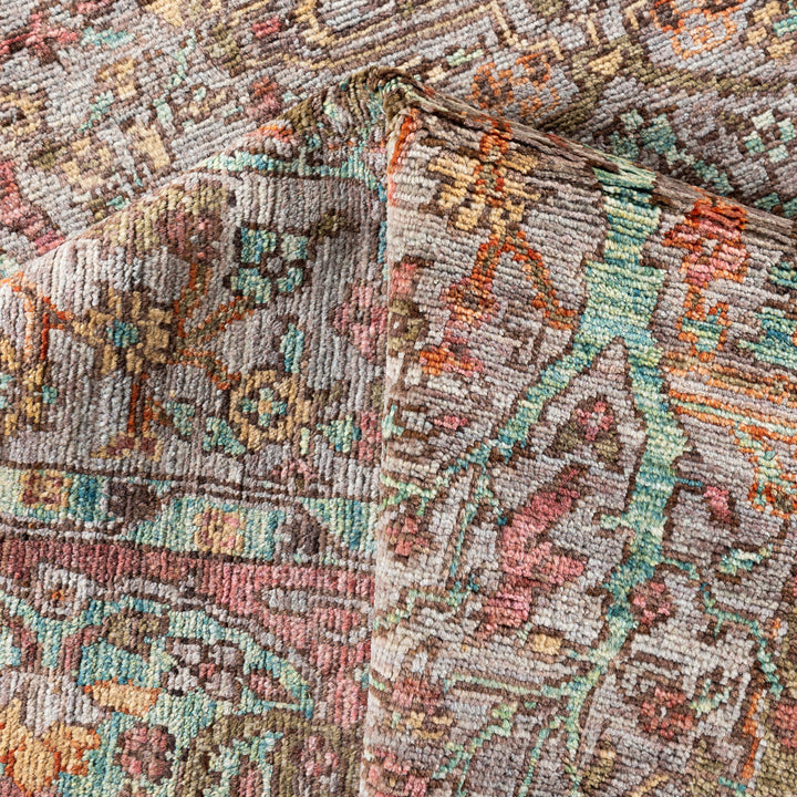 Blue Soluna Traditional Wool Rug - 6' x 8'10"