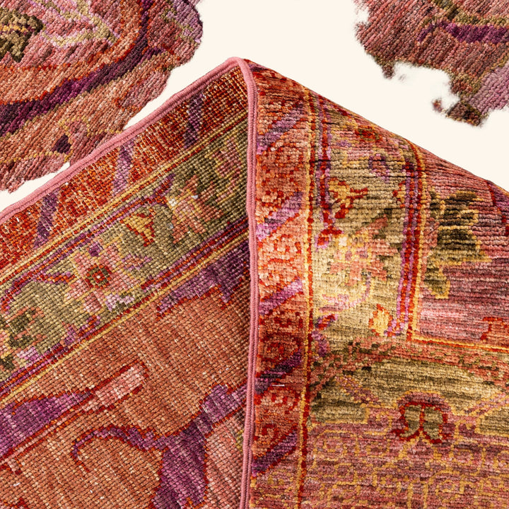 Pink Soluna Traditional Wool Rug - 6'3" x 8'10"