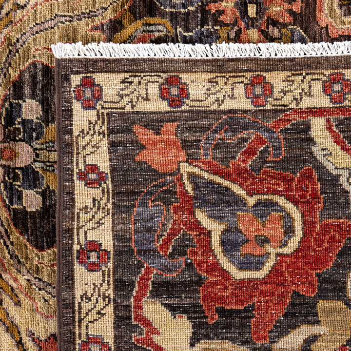 Brown Soluna Traditional Wool Rug - 8'1" x 9'10"