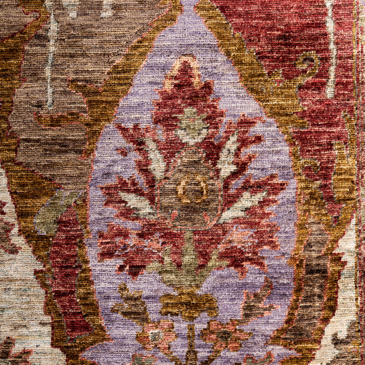 Sand Soluna Traditional Wool Rug - 6' x 9'2"