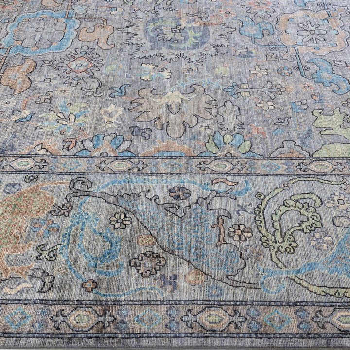 Grey Soluna Traditional Wool Rug - 8'3" x 10'