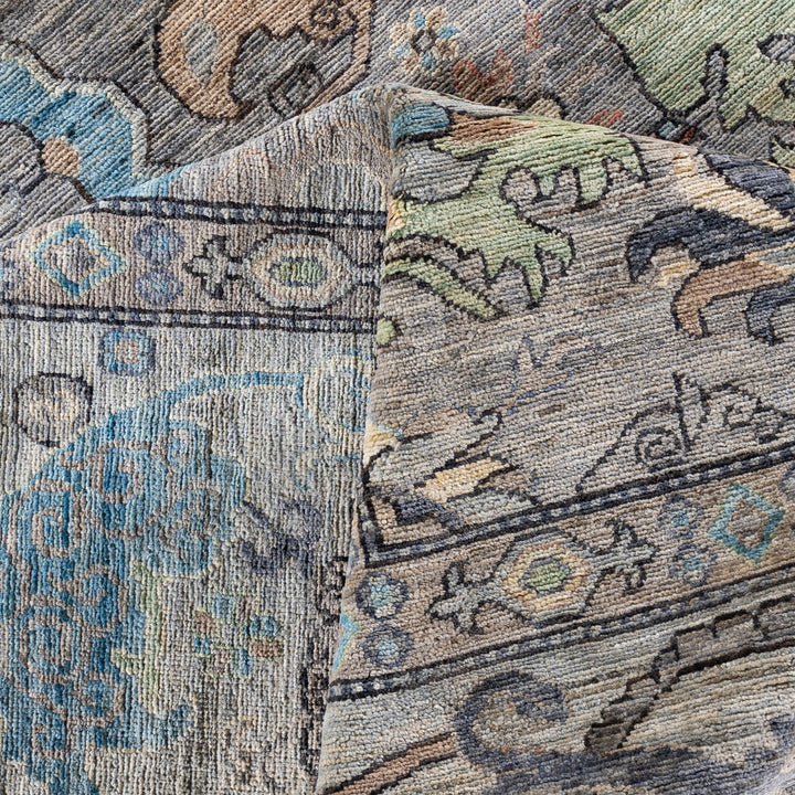 Grey Soluna Traditional Wool Rug - 8'3" x 10'