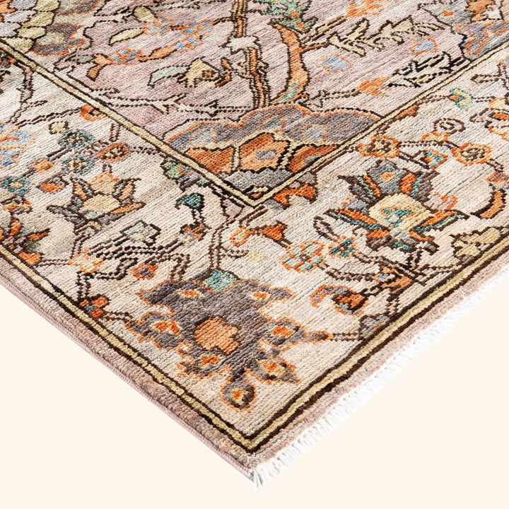 Brown Soluna Traditional Wool Rug - 8'5" x 9'10"