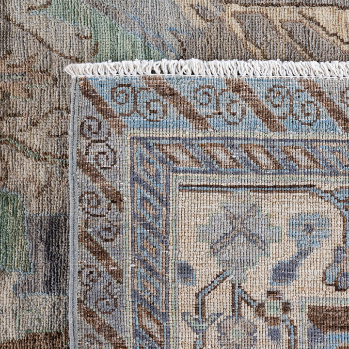 Grey Soluna Traditional Wool Rug - 10'1" x 13'9"
