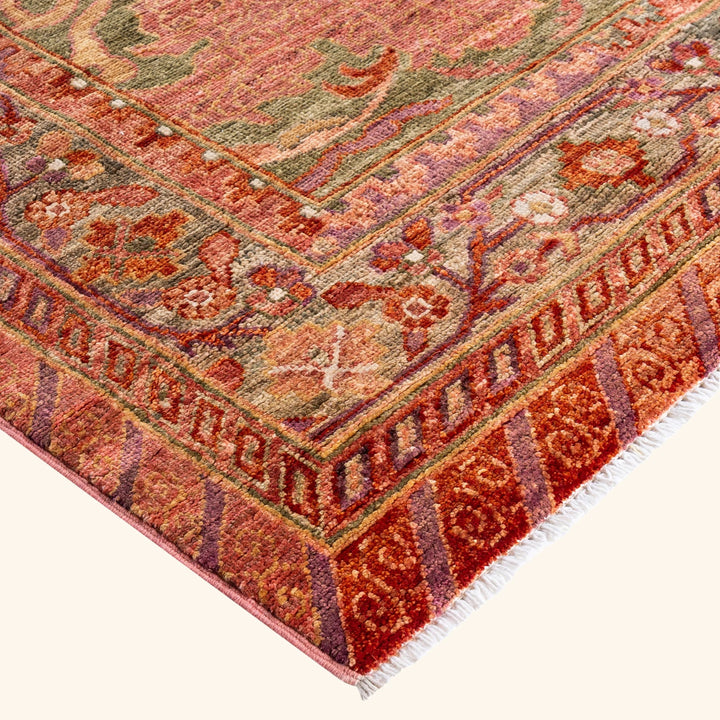 Pink Soluna Traditional Wool Rug - 10'2" x 14'2"