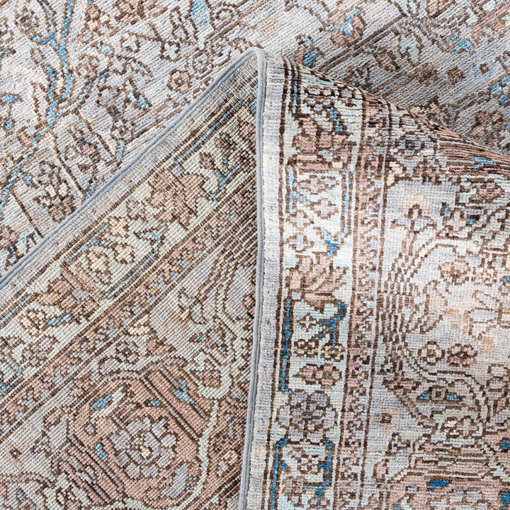 Grey Soluna Traditional Wool Rug - 8'2" x 10'1"