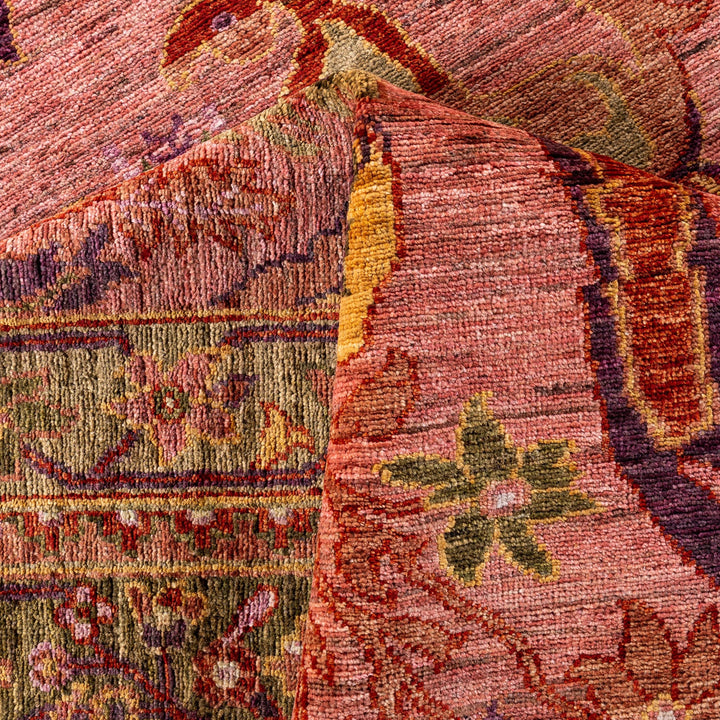 Pink Soluna Traditional Wool Rug - 9'1" x 12'